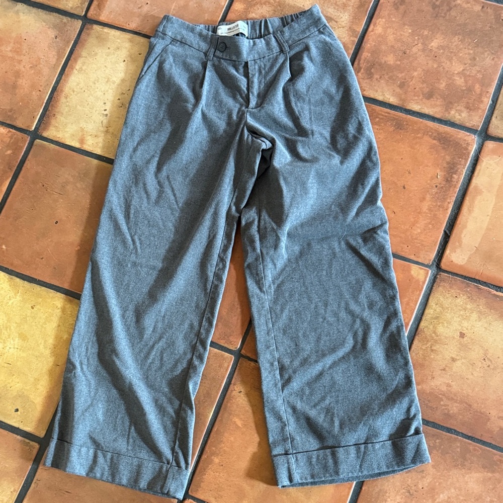 Hollister Women's Charcoal Wide-Leg Trousers
